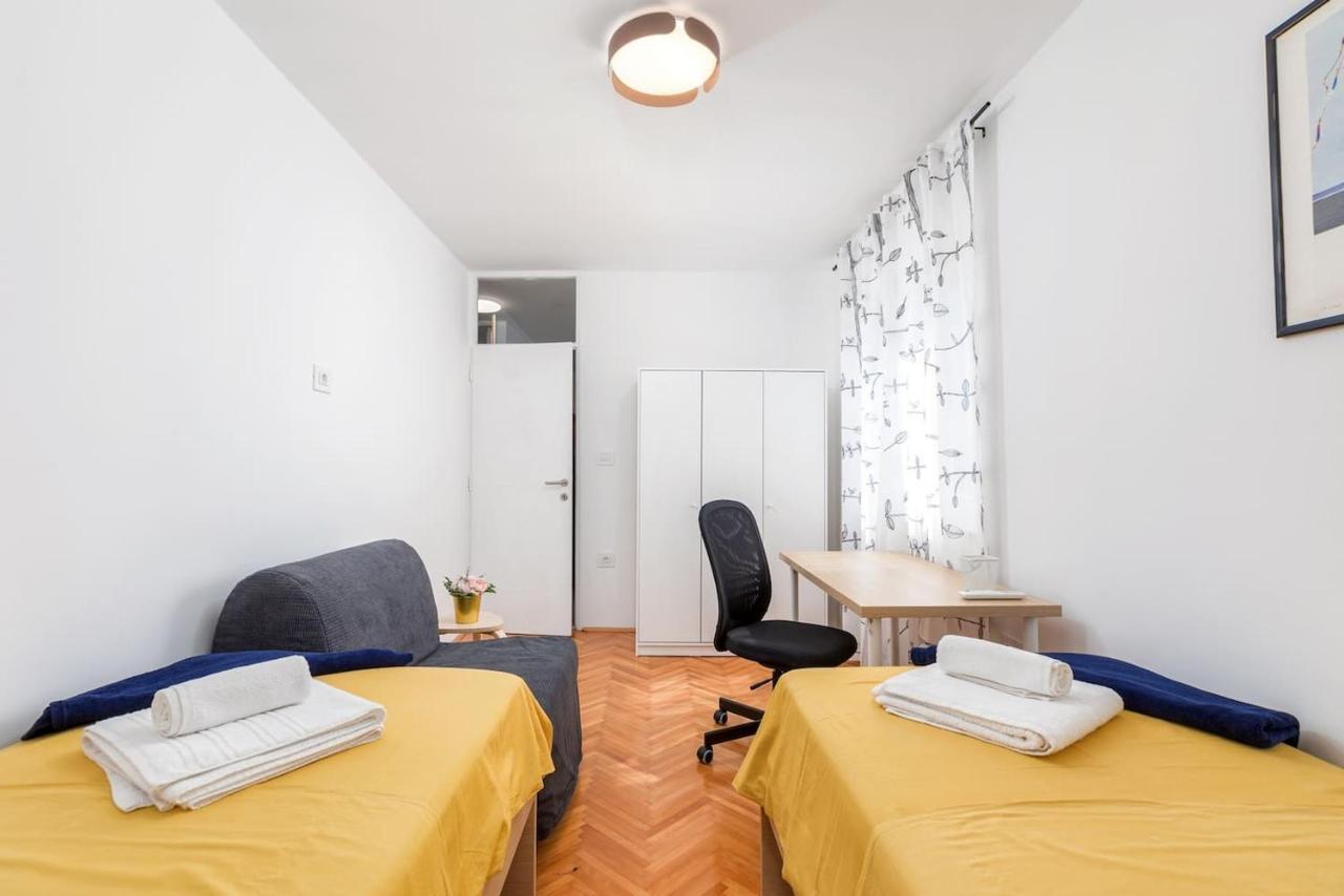 Sunny Aura - Spacious And Bright, With Parking * Pula