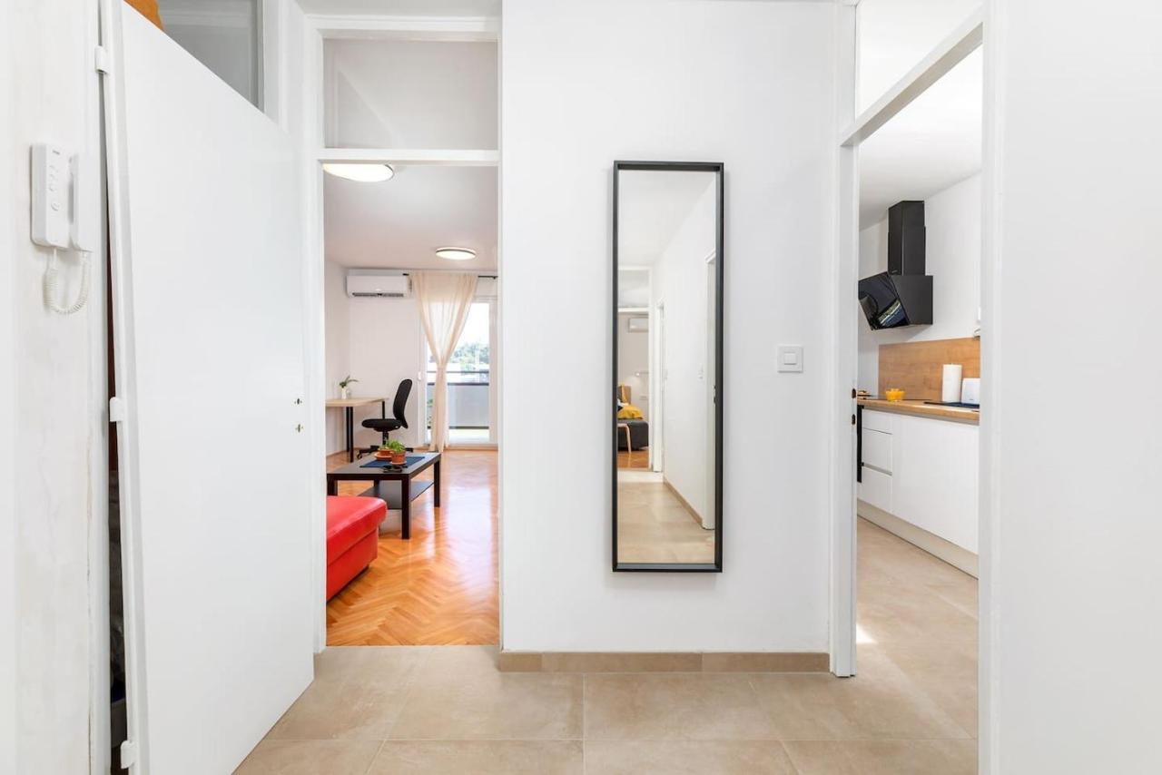 Sunny Aura - Spacious And Bright, With Parking * Pula